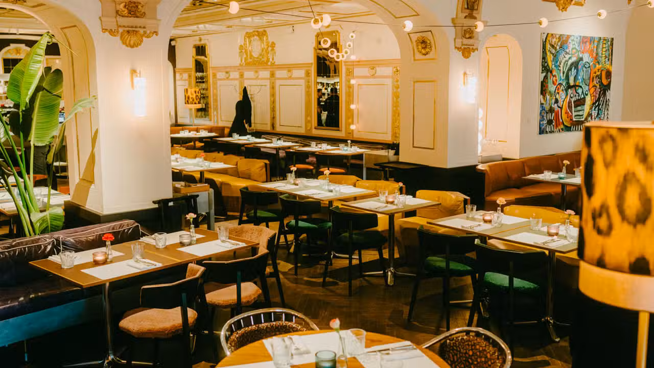 Blick ins Restaurant - Ornella, München, BY