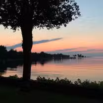 A photo of Burton's on the Bay restaurant