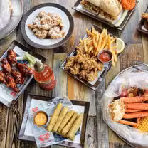 Aloha Krab Cajun Seafood & Bar - Syracuseの写真