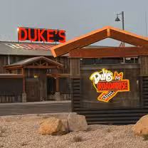 Foto von Dukes Roadhouse Restaurant