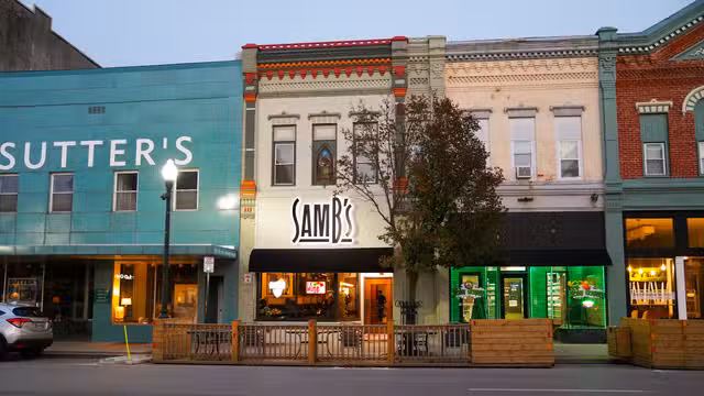 A photo of Sam B's restaurant