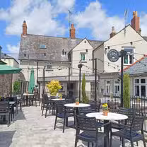 A photo of The Wallace Steakhouse with rooms restaurant