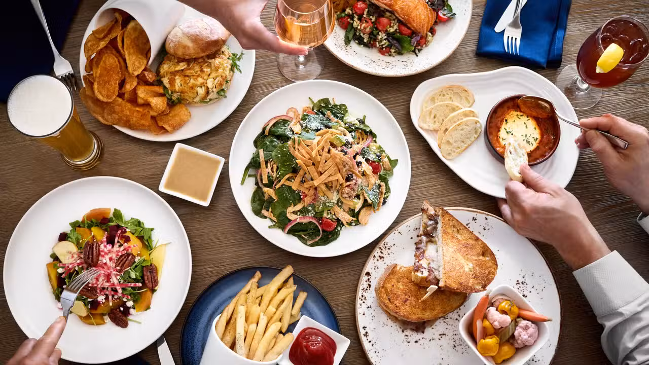 Lunch - Avenue Grill, Washington, DC