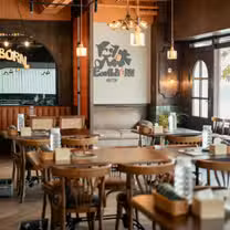 Una foto del restaurante 兒本餐廳