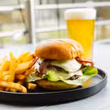 Burger & Brew foto