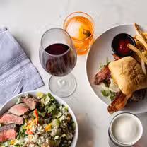 A photo of Thirsty Lion - Irving, TX restaurant