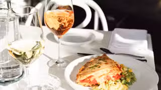 Una foto del restaurante Mozelle's