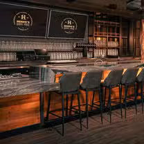 A photo of Hendos Barrel House restaurant