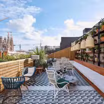 A photo of El Cel Rooftop  Bar - Radisson Blu restaurant