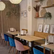 A photo of Café Azalea restaurant