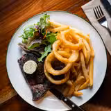 FRIDAYS | Steak Night foto