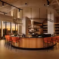 Una foto del restaurante Aviator bar