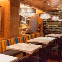 A photo of 天下三絕 restaurant