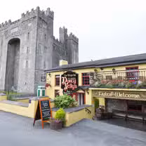 A photo of Durty Nelly's restaurant