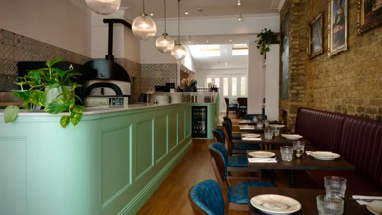Binnenkant - Renaissance Pizzeria, London, Greater London