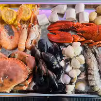 Una foto del restaurante The Crab & Cocktails