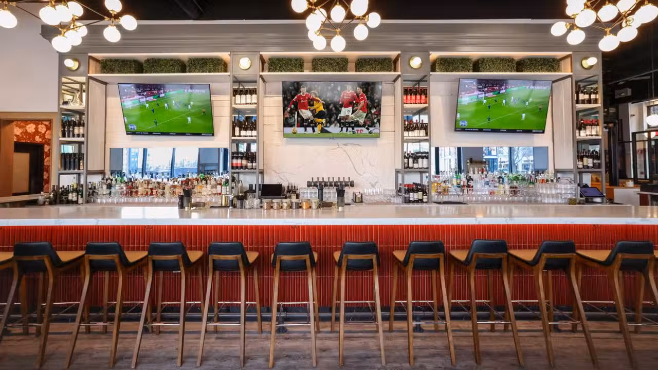Binnenkant - Posto - Assembly Row, Somerville, MA