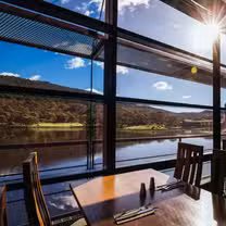 Una foto del restaurante Cuisine Restaurant - Oaks Lake Crackenback Resort