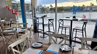 Une photo du restaurant Samos Kitchen & Bar