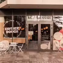 Una foto del restaurante Motherdough Pizza Neapolitan