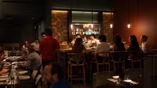 Foto von TORU Restaurant
