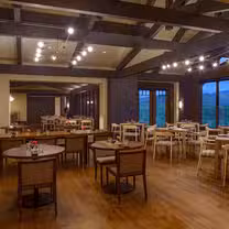 Foto del ristorante The Source at The Lodge at Suncadia