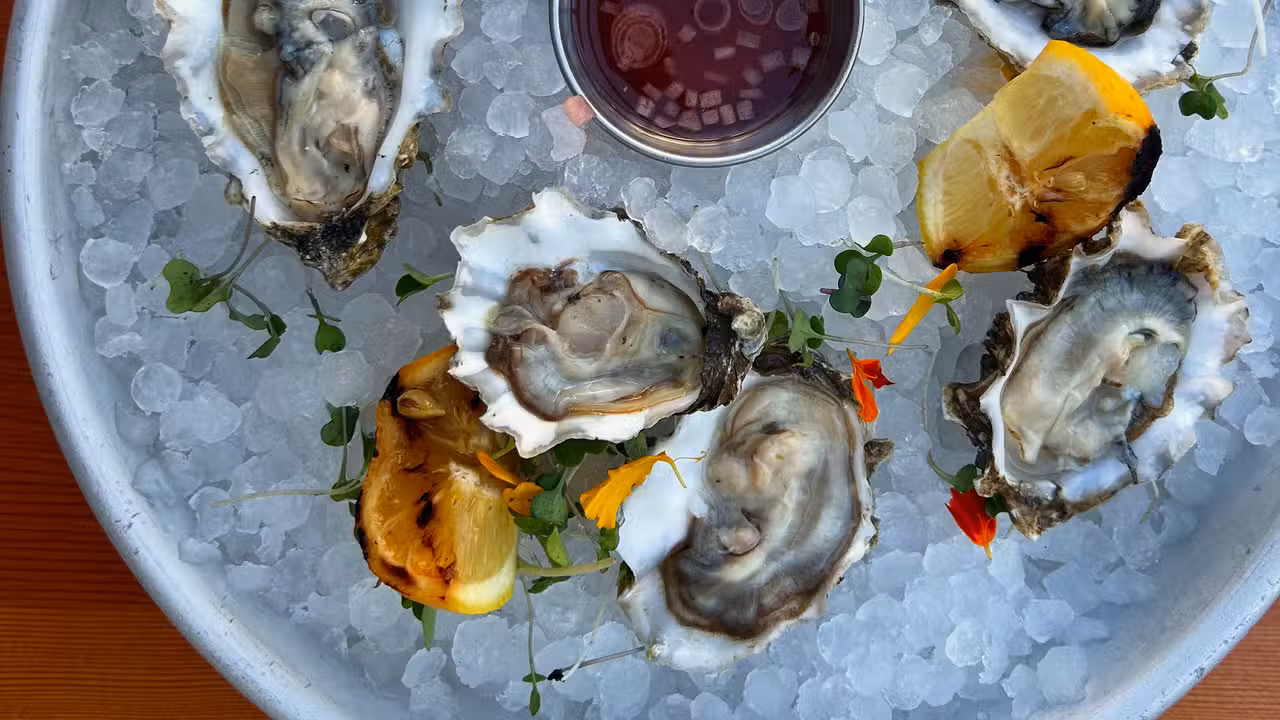 Eten - Venus Spirits Cocktails & Kitchen | Beachside, Aptos, CA