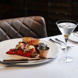 Cover image for Elliott's Steakhouse