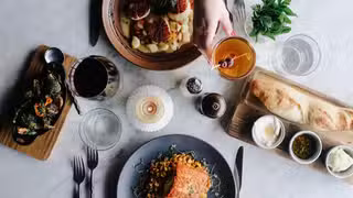 A photo of 6Smith restaurant