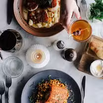 A photo of 6Smith restaurant
