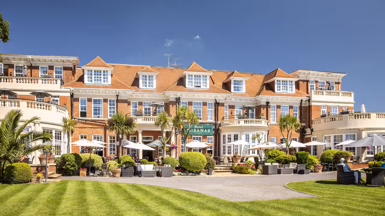 Exterior - Hotel Miramar - Restaurant No 43, BOURNEMOUTH, Dorset