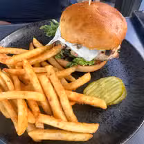 A photo of Six Eleven Bar & Grill restaurant