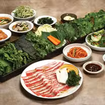 A photo of BORNGA本家韓式燒肉 敦南店 restaurant