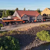 A photo of Oswego Grill at Columbia Shores restaurant