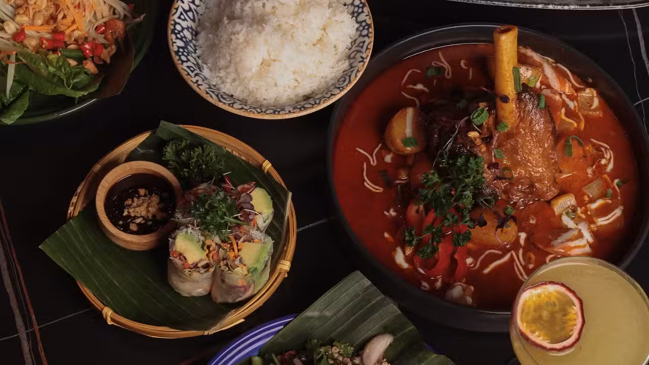 Essen - Toh Thong, Frankfurt am Main, HE
