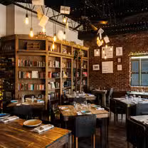 A photo of Beginnings restaurant