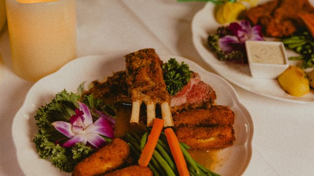 Flavour Kitchen & Wine Bar | Restaurants In Cocoa Beach