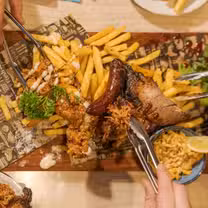 Una foto del restaurante Flaming Knights