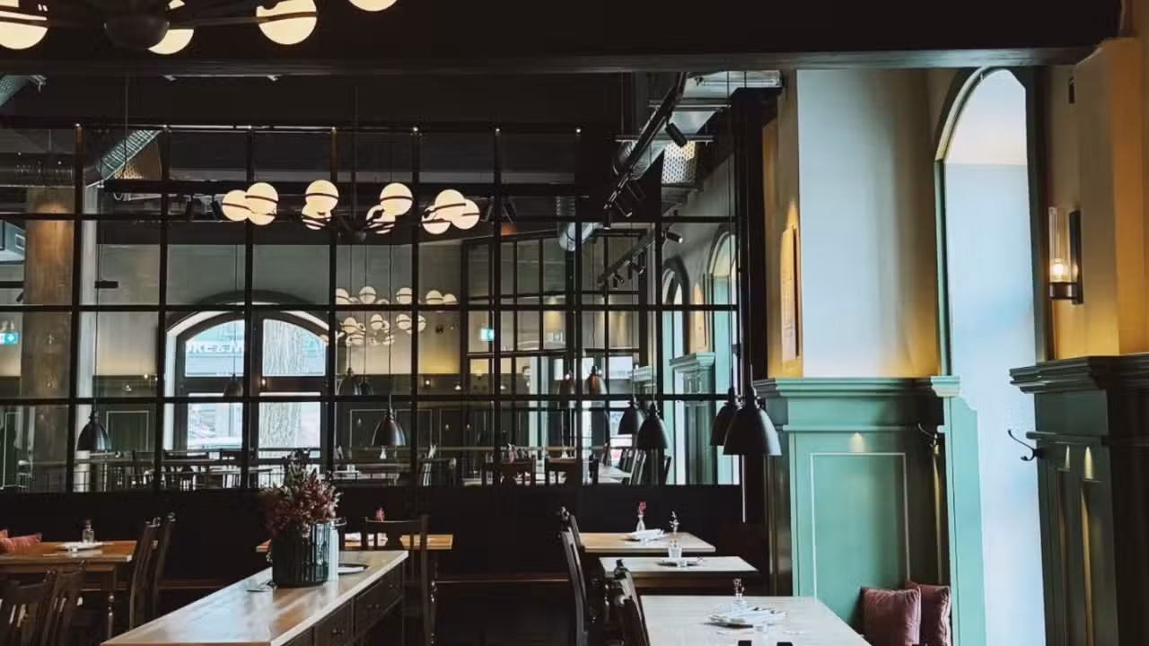 Binnenkant - Wirtshaus Papa Benz, München, BY