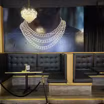 Una foto del restaurante 24K Bistro & Lounge