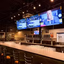 A photo of Omnium Brewing - Nashua, NH restaurant