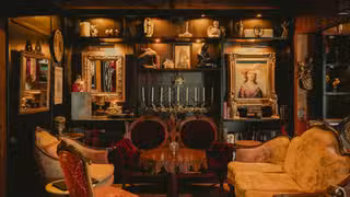 Foto von Spiritual Speakeasy Restaurant