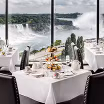 Una foto del restaurante Fallsview Tea Room – Niagara Falls