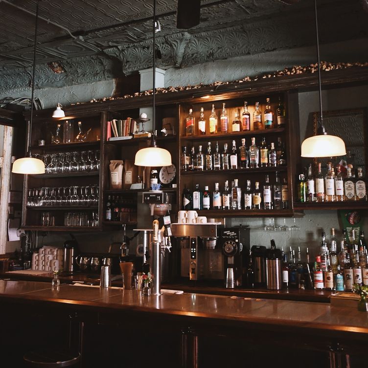 Photo 1 of 4: Room 39 - Midtown