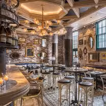 Una foto del restaurante Cluny
