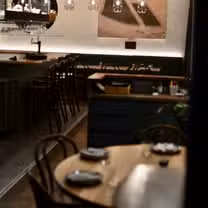 A photo of Cognoscenti Food & Wine restaurant
