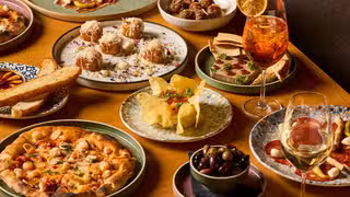 A photo of Russell Street Wine Bar restaurant