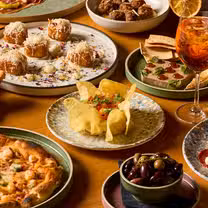 A photo of Russell Street Wine Bar restaurant