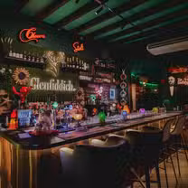 A photo of Cheeers Bistro & Bar restaurant