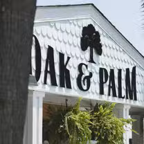 Une photo du restaurant Oak and Palm
